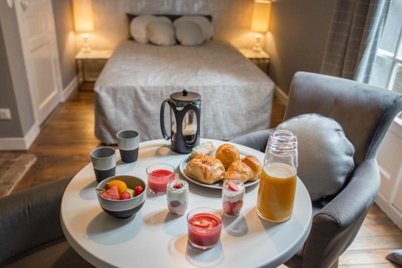 Marnie Et Mister H Hotel Rennes Kültér fotó